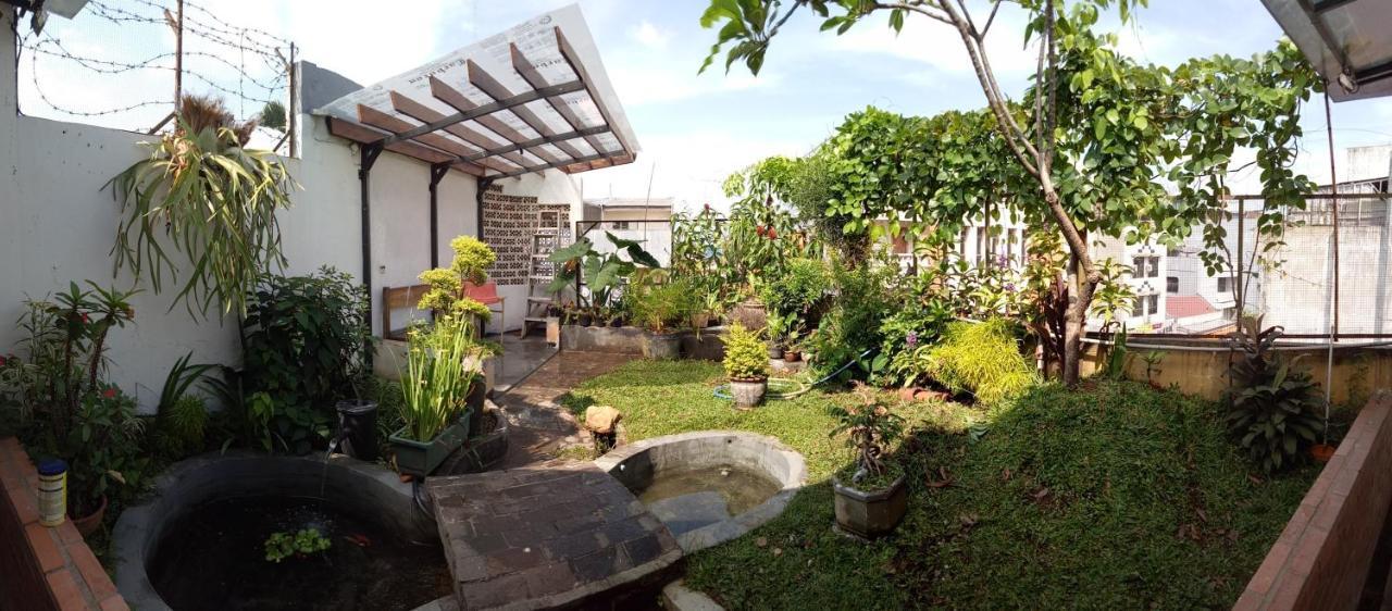 Neo Moritz Homestay Bandung Ngoại thất bức ảnh