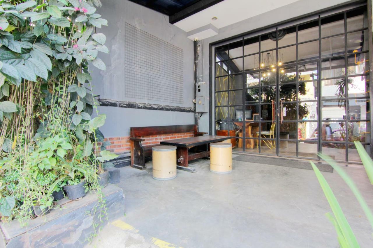 Neo Moritz Homestay Bandung Ngoại thất bức ảnh